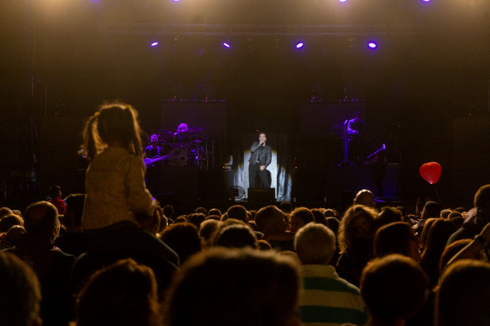 Concierto de David Bustamante en la plaza de España.