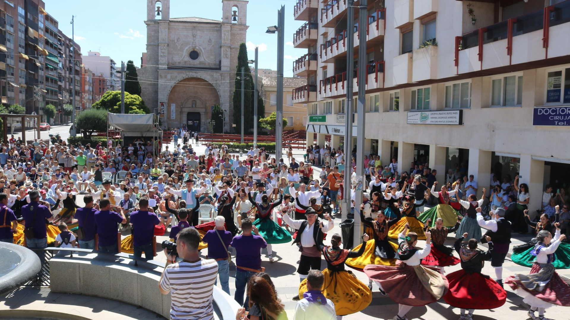 Festival de Folclore.