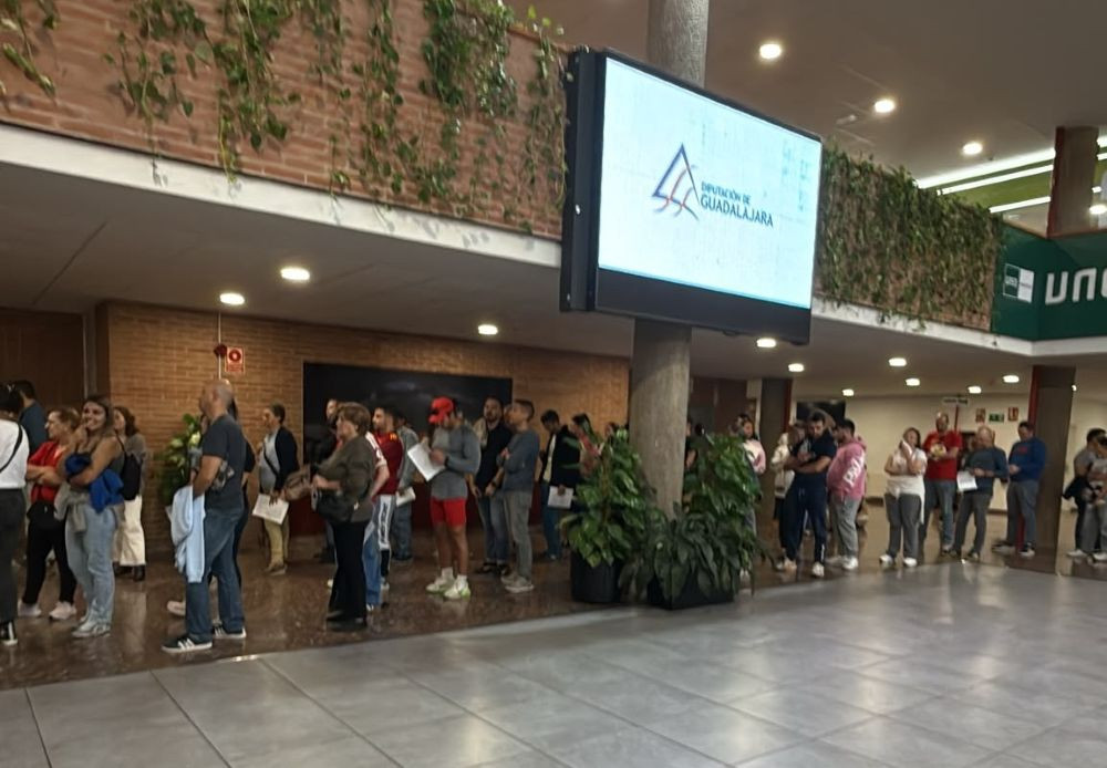 En el Centro San Jos&eacute; tambi&eacute;n se formaron colas para donar//Imagen: Asociaci&oacute;n de Donantes de Sangre de Guadalajara.