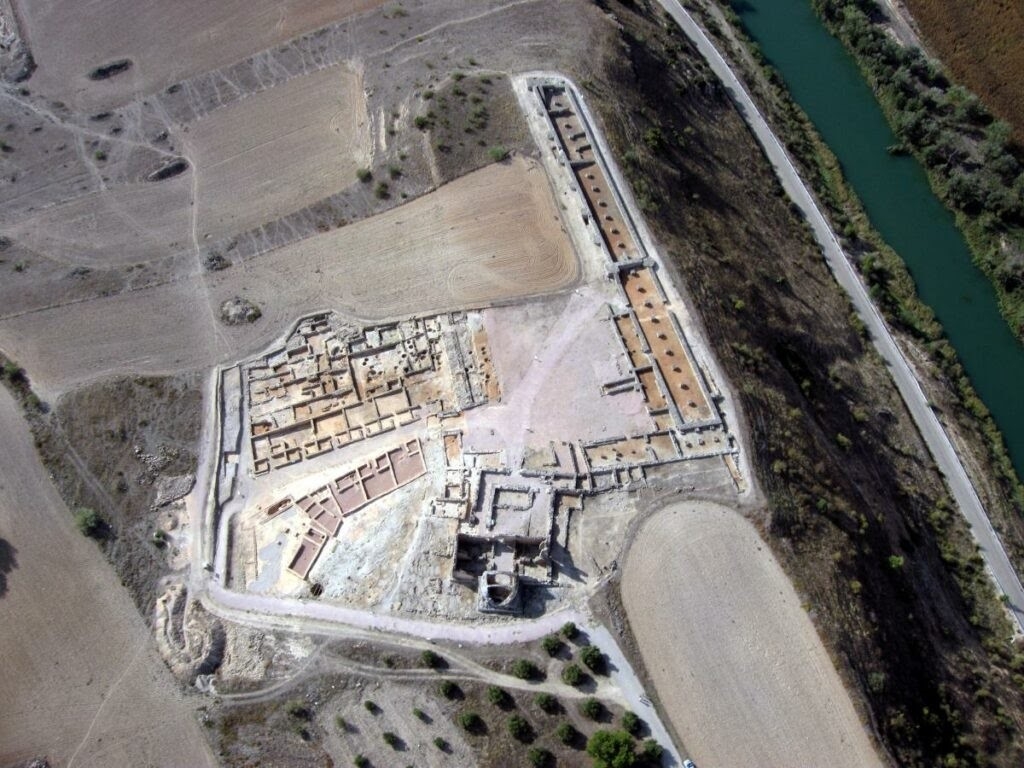 Recópolis: vista aérea del sector excavado//Imagen: JCCM. Parques Arqueológicos. Recópolis.