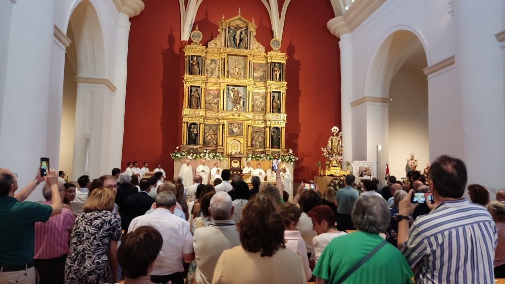 Inauguración de la Iglesia de San Gil y dedicación del nuevo altar.