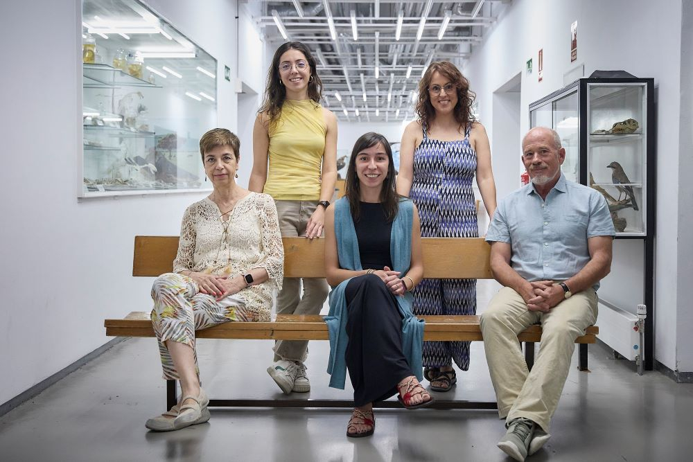 De izquierda a derecha, Ángeles Sánchez, Julia Diez, Mercedes Conde, Amara Quirós e Ignacio Martínez. 