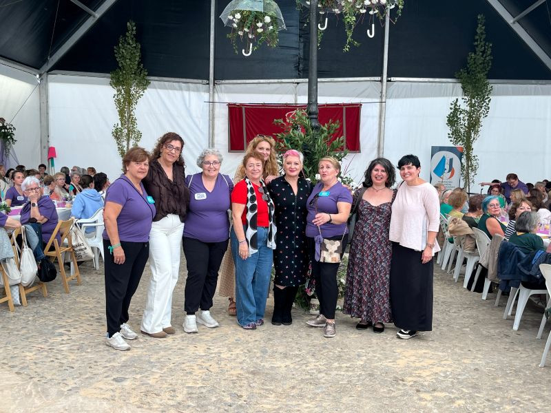 La delegada de la Junta, Rosa Mar&iacute;a Garc&iacute;a, ha participado en el encuentro junto a la delegada de Igualdad, Laura Gil. // Imagen: JCCM Guadalajara