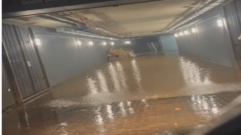 Parador garaje inundado