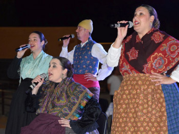 FESTIVAL JOTAS 1.jpg