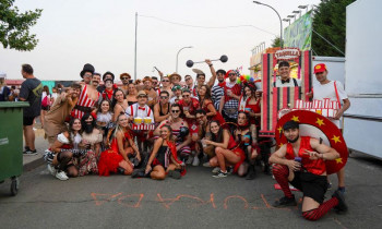 DESFILE PEÑAS 2026 ambiente (41).jpg
