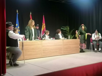 Foto sainete El Bulto negro 2.jpg