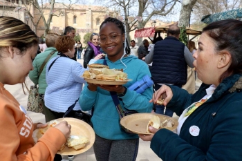 Festival Multicultural Gastronomico Siguenza.jpg