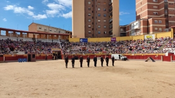 Exhibicion policia.jpg