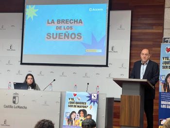 Accem reivindica el derecho de niños y adolescentes inmigrantes a cumplir sus sueños de futuro