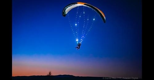 Los Reyes Magos llegarán de nuevo en ala delta a la Muela de Alarilla