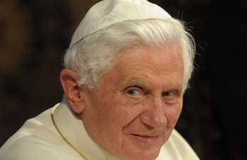 La Diócesis de Sigüenza-Guadalajara se une a toda la Iglesia en la oración por el eterno descanso del Papa emérito, Benedicto XVI