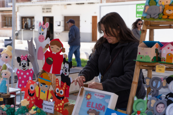 El Mercadillo Navideño de Marchamalo celebra su 10º Aniversario como un rincón para la magia de las cosas hechas a mano