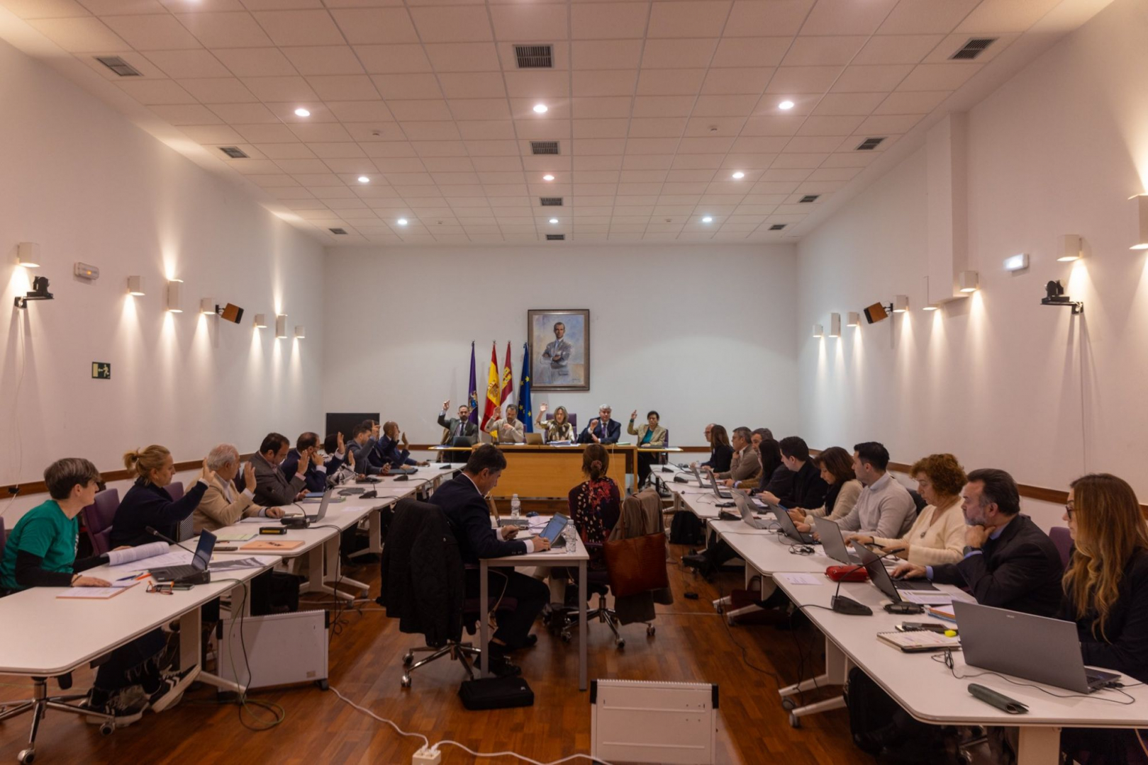 Hoy lunes se ha celebrado el Pleno extraordinario que ha dado luz verde a las cuentas para 2025//Imagen: Ayuntamiento de Guadalajara.