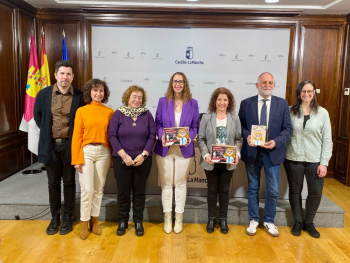 La Consejería de Igualdad presenta el juego de mesa "Mujeres Científicas: Congreso Misterioso"