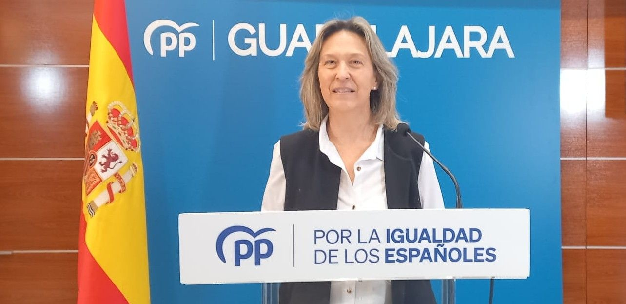 Ana Guarinos, durante la rueda de prensa ofrecida esta mañana. 