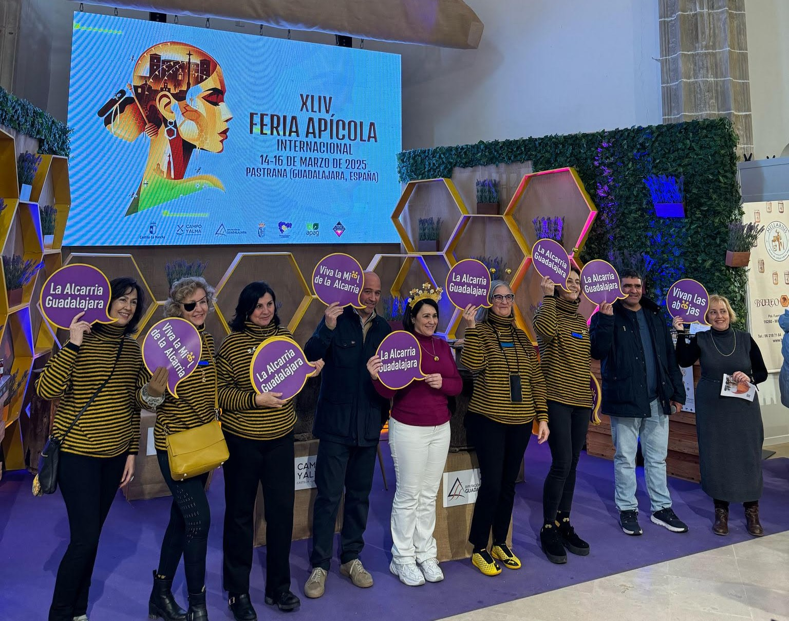 La presentación de la iniciativa tuvo lugar en el marco de la Feria Apícola de Pastrana//Imagen: Burbutrizes.