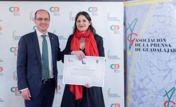 La APG entrega de sus XXXII Premios Anuales y del XVI Premio Libertad de Expresión, que ha recaído en Marta Perruca, redactora de El Decano