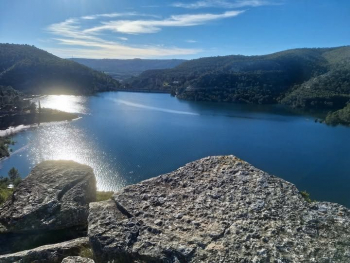 Buendía toma la delantera a Entrepeñas después de varios meses pisándole los talones