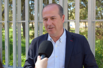 Rojo denuncia la "ineficacia" de Guarinos que hará perder a la ciudad 2,5 millones de un plan de formación y empleo