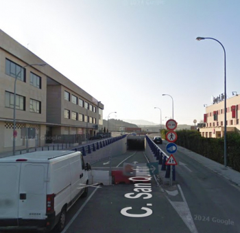 Cortado el túnel de la calle Trafalgar por acumulación de agua