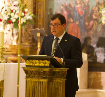 "Animamos a toda la gente a que viva la Semana Santa con recogimiento, devoción y que participen en los cultos y procesiones"