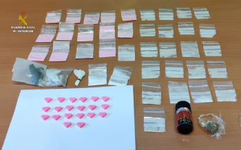 Detenido un joven en Torija al que sorprendieron con varias dosis de éxtasis, cristal, cocaína, 'tutsi' y hachís