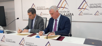 La Diputación y la CHT firman una acuerdo pionero en el país para colaborar en la limpieza y conservación de los cauces de la provincia