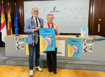 La Junta rinde homenaje al Bibliobús con música y literatura, en el Día Internacional del Libro en Guadalajara