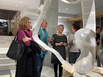 Los alumnos de la Escuela Elena de la Cruz y el IES Brianda de Mendoza se inspiran en los libros para crear sus obras de arte