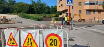 Arrancan las obras para paliar los problemas de inundaciones de garajes en Los Manantiales