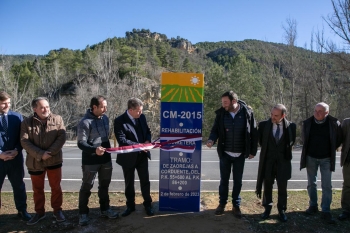 García-Page inaugura la rehabilitación de la CM-2015 entre Corduente y Zaorejas