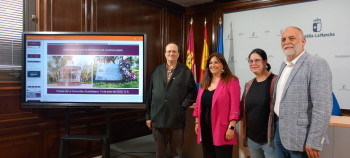 Guadalajara rinde homenaje institucional a sus vecinos deportados a los campos de concentración nazis