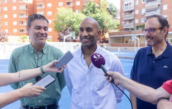 Engonga 'presume' de las instalaciones deportivas de la ciudad después del accidente en las pistas del Nuevo Alamín
