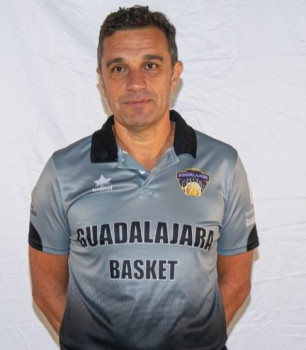 Nueva era en el Guadalajara Basket: José Antonio Sendón toma el timón con ilusión, responsabilidad y ganas de disfrutar