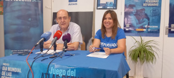 Accem denuncia la "falsedad" de los discursos contra los inmigrantes y refugiados y rechaza la reclusión masiva de los menores