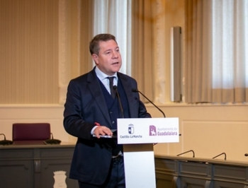 García-Page presenta, junto al ministro de Cultura y Deporte, el proyecto ‘Prado Extendido’ en el Palacio del Infantado