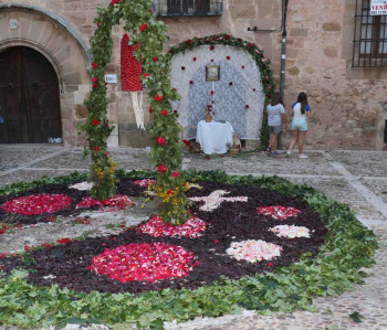 Sigüenza se prepara para la mágica Noche de los Arcos de San Juan