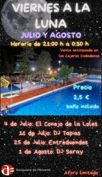 Vuelven los Viernes a la Luna a la piscina municipal