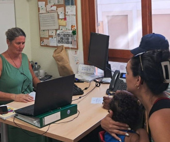 Cáritas Diocesana y Diputación de Guadalajara renuevan su convenio para el programa de cobertura de necesidades básicas