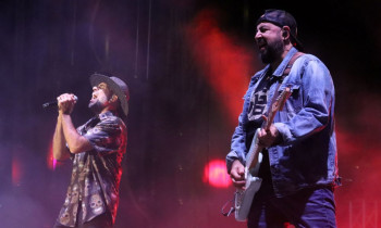 Efecto Pasillo pone el broche de oro a una intensa jornada de las Fiestas de Cabanillas