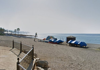 Siete personas afectadas en el incendio de un chiringuito