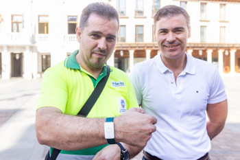 Pulseras inteligentes para proteger a los trabajadores de la limpieza viaria contra los golpes de calor 