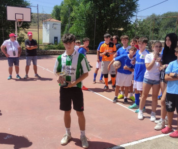 Arranca el XXXIV Torneo de Fútbol Sala de Ciruelos del Pinar