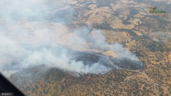  El incendio iniciado en Navalmoralejo (Toledo) ha calcinado ya 3.000 hectáreas