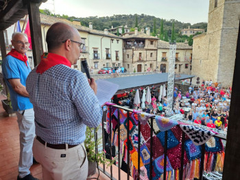 Bellido reivindica el fin del trasvase en el pregón de las Fiestas de Alocén