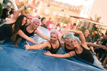 Pareja abre boca de cara a sus Fiestas de la Virgen de los Remedios