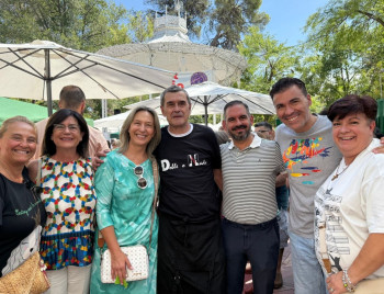 Con Cáritas arrancan los vermús solidarios festivos en el parque de la Concordia