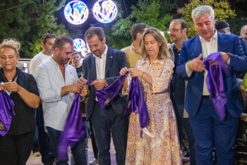 Guadalajara enciende sus Ferias y Fiestas con la puesta oficial del pañuelo morado