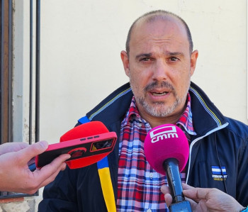 Bellido condena la actitud de Mane Corral en el pregón de las fiestas de Azuqueca